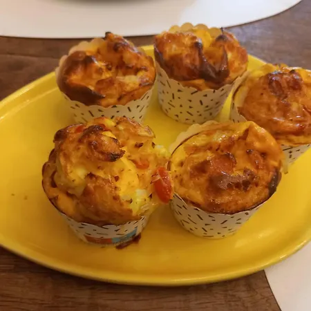 Oda ve Kahvaltı Les Trois L Gindou