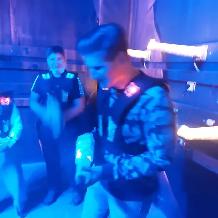 Les Trois L 3*